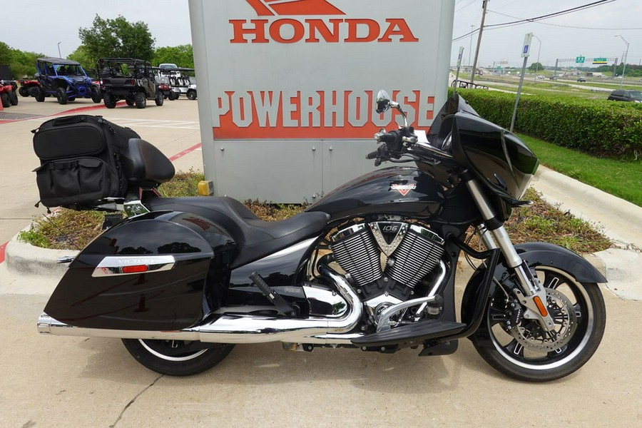 2014 Victory Motorcycles® Cross Country™ Gloss Black