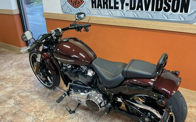 2018 Harley-Davidson® FXBR - Softail® Breakout®