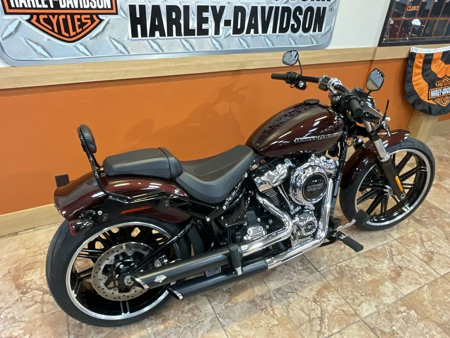 2018 Harley-Davidson® FXBR - Softail® Breakout®