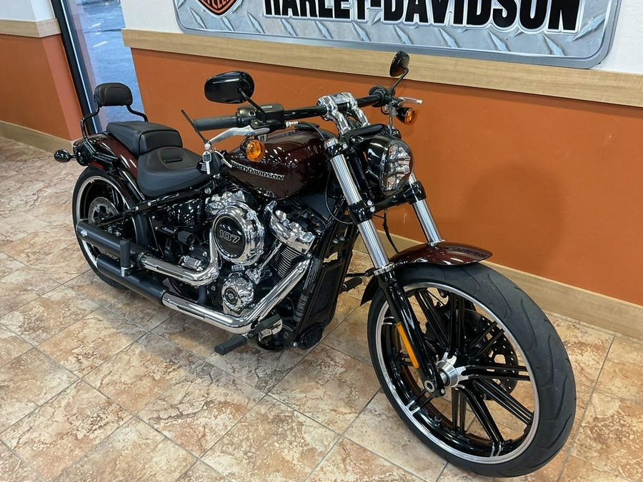 2018 Harley-Davidson® FXBR - Softail® Breakout®