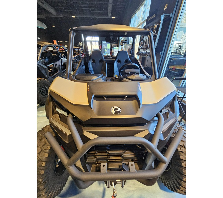 2024 Can-Am™ Commander XT-P 1000R