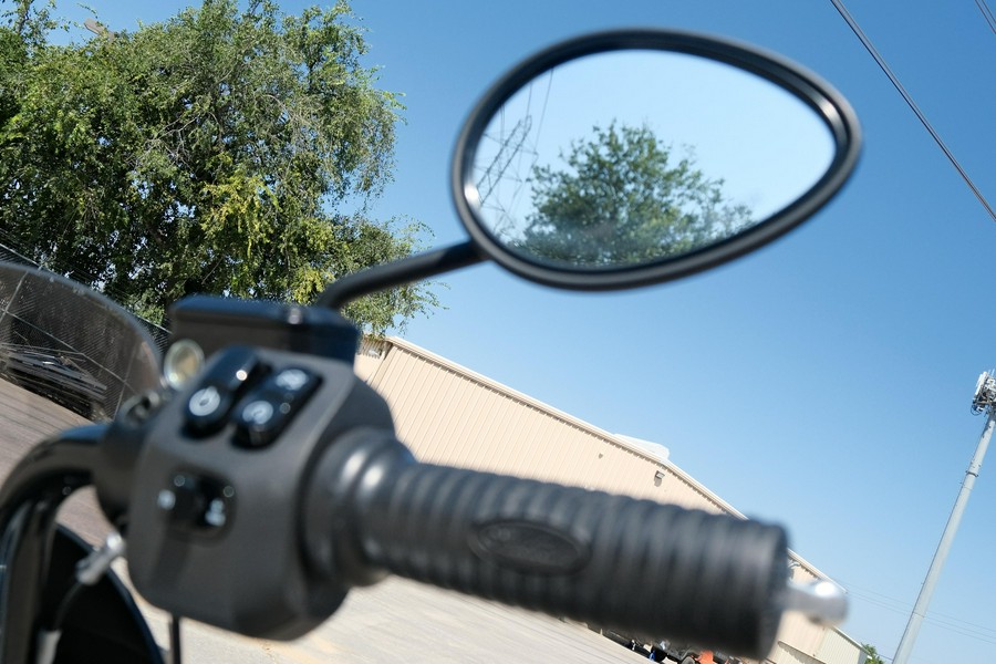 2024 INDIAN MOTORCYCLE CHIEF BOBBER