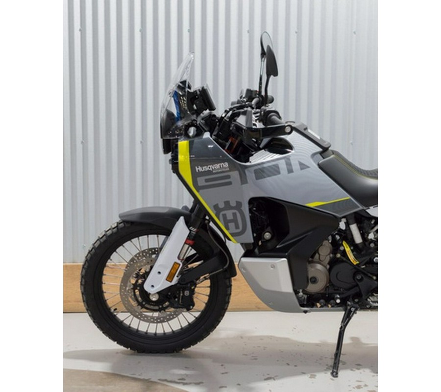 2025 Husqvarna Norden 901