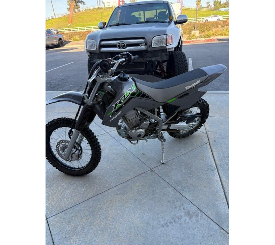 2025 Kawasaki KLX 140R Battle Gray