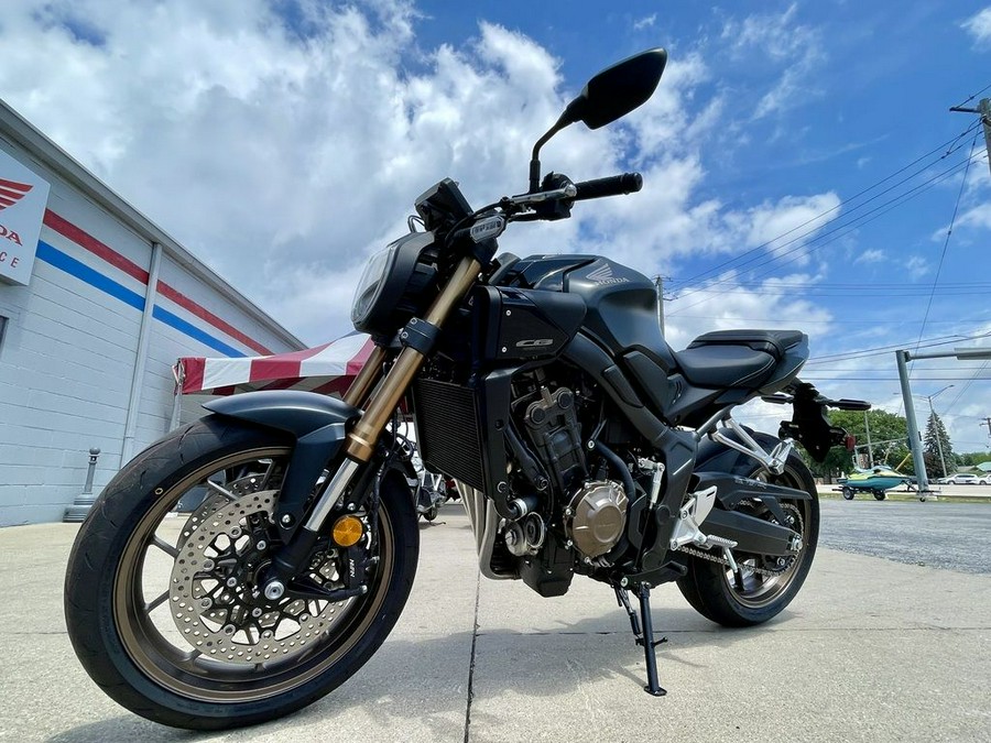 2026 Honda® CB650R E-Clutch
