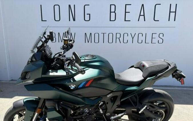 2026 BMW M 1000 XR
