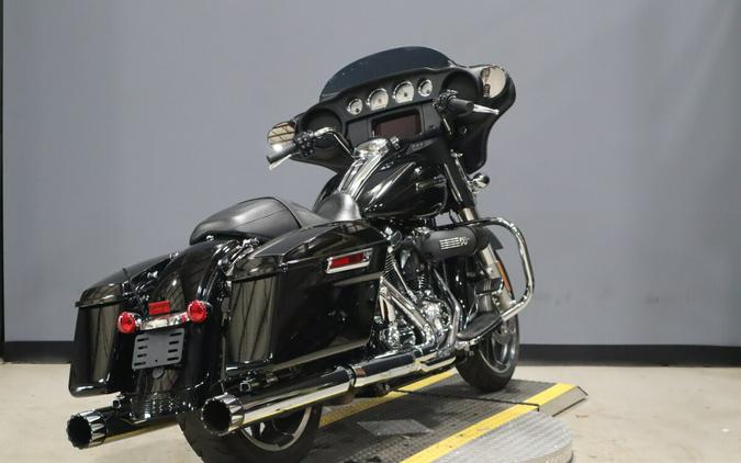 2023 Harley-Davidson® Street Glide® FLHX