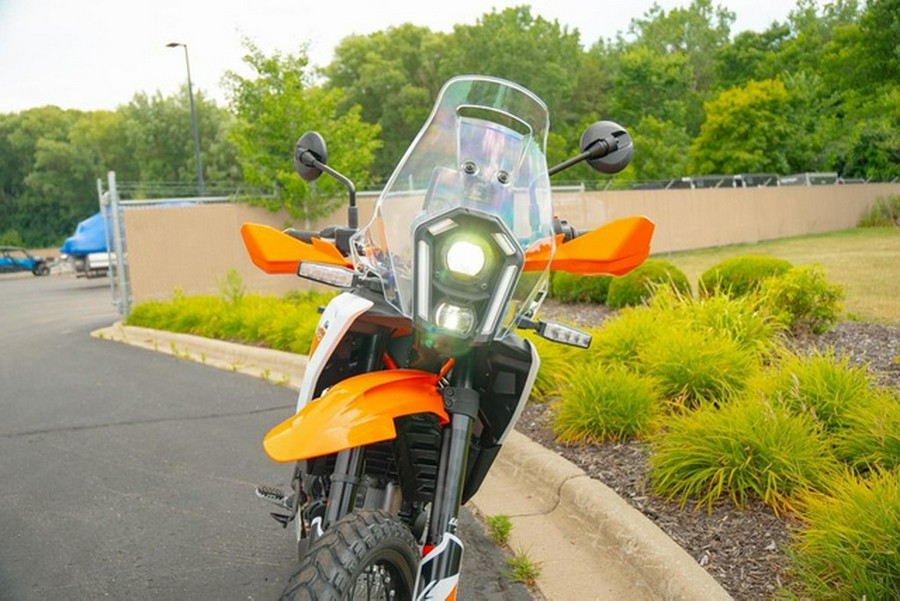 2025 KTM Adventure 390 R