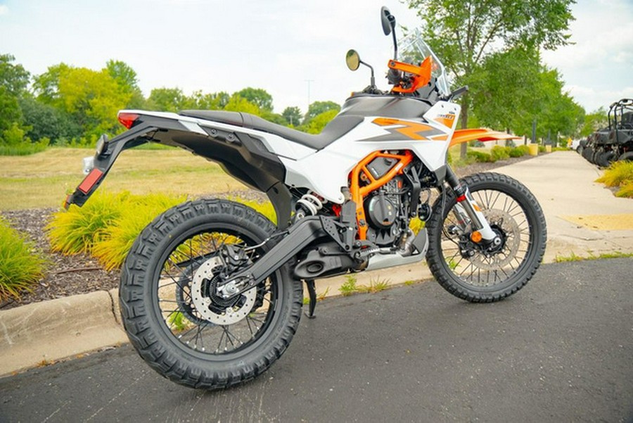 2025 KTM Adventure 390 R