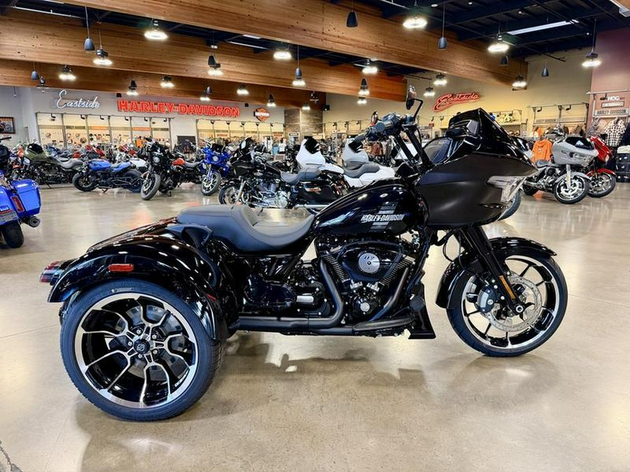 FLTRT 2026 Road Glide 3
