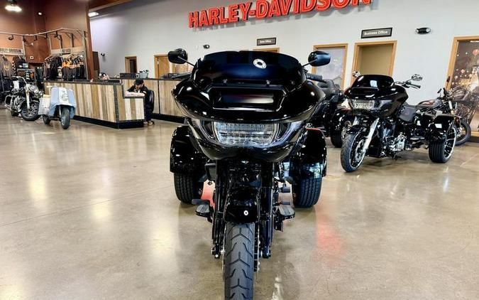 FLTRT 2026 Road Glide 3