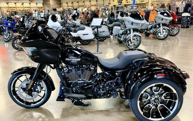 FLTRT 2026 Road Glide 3