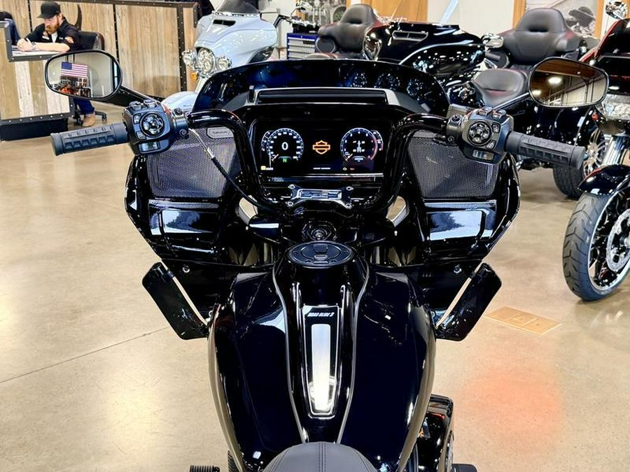 FLTRT 2026 Road Glide 3