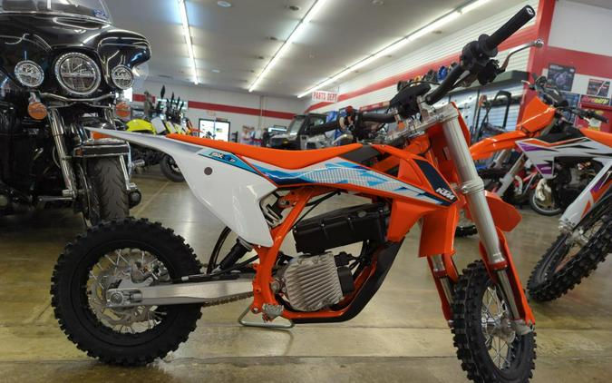 2024 KTM SX E 3