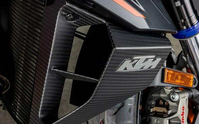 2025 KTM Super Duke 1390 R EVO