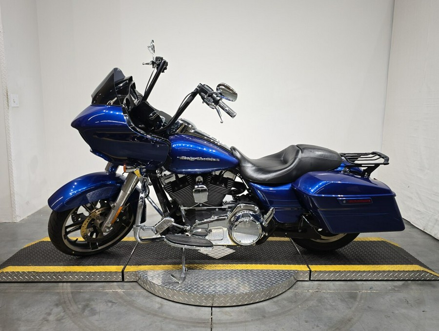 FLTRXS 2015 Road Glide® Special