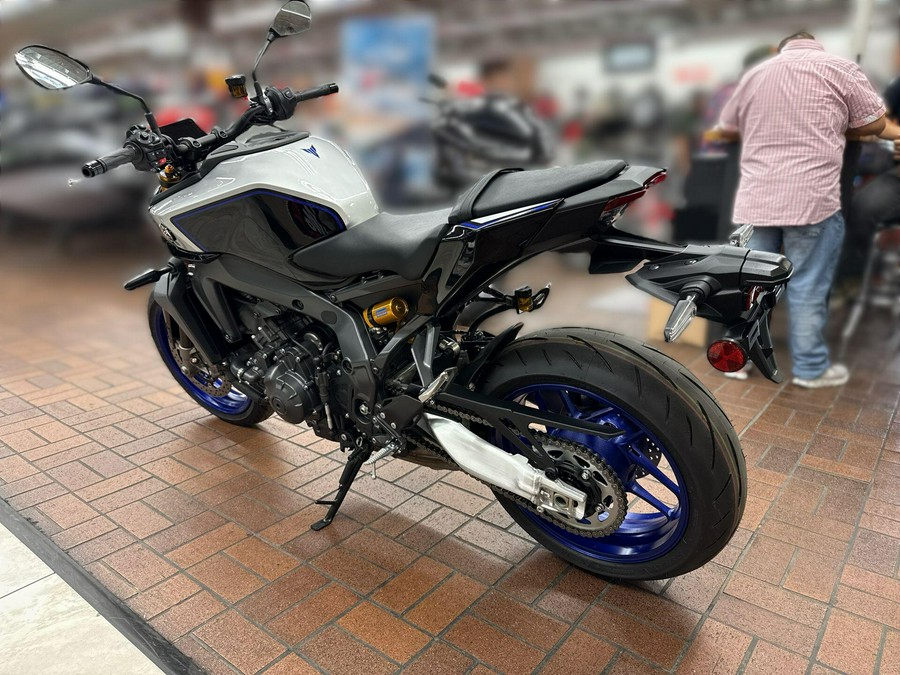 2025 Yamaha MT 09 SP