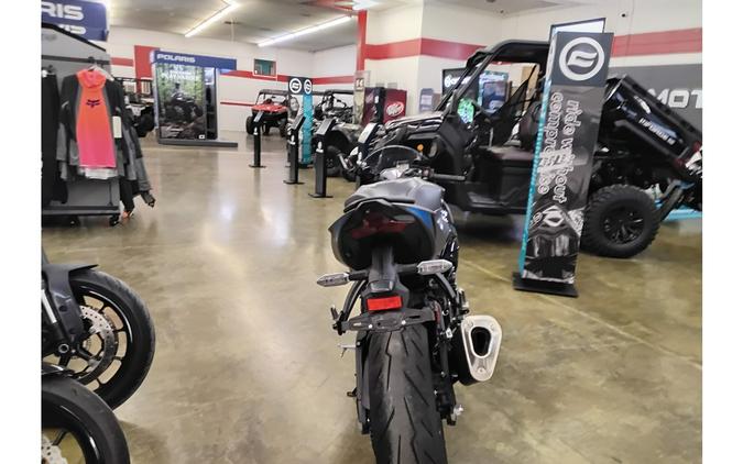 2025 Kawasaki Ninja ZX-6R Base