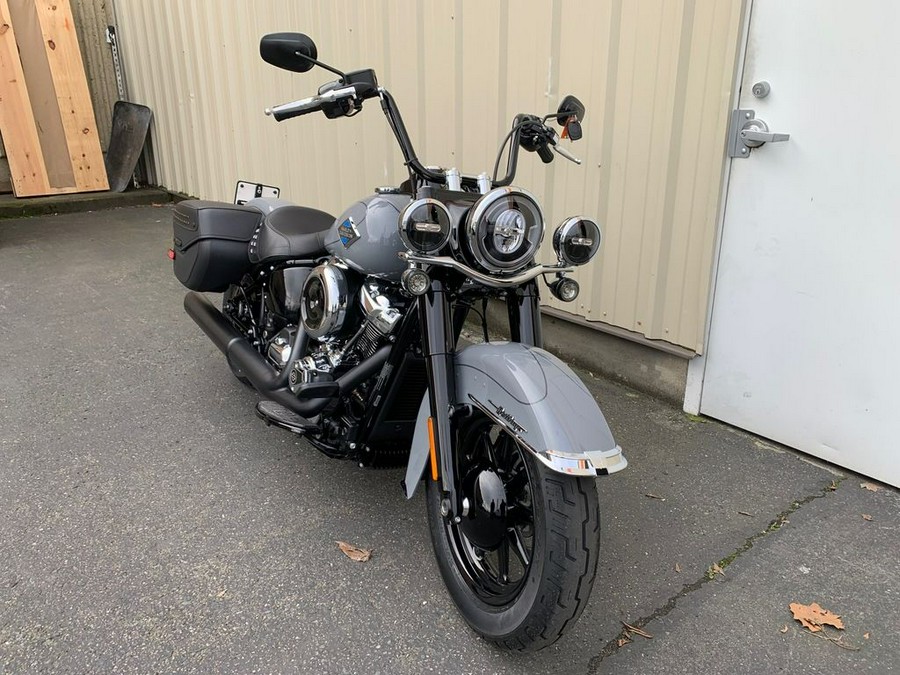 2026 Harley-Davidson® FLHC - Heritage Classic