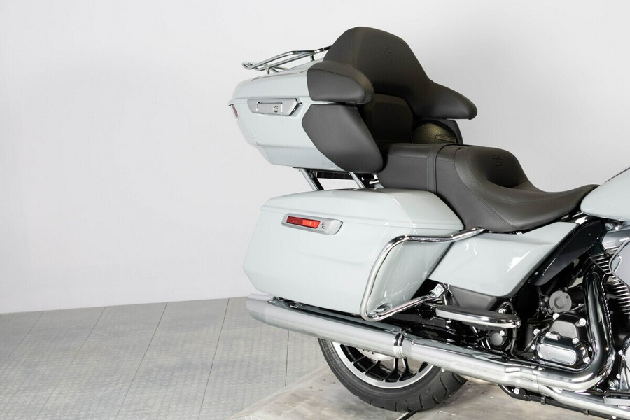 2026 Harley-Davidson Street Glide Limited FLHXL