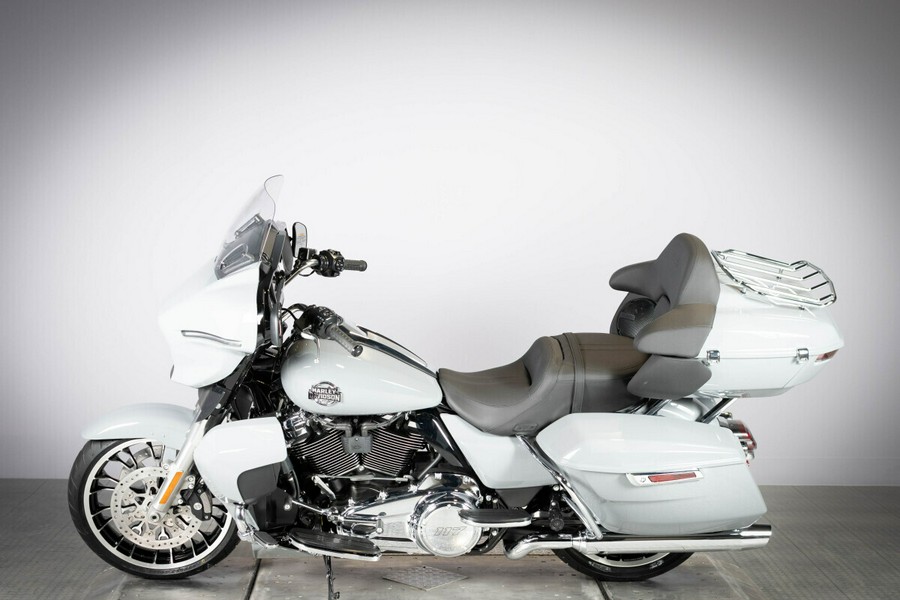 2026 Harley-Davidson Street Glide Limited FLHXL