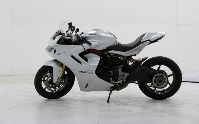 2022 Ducati SuperSport 950 S White Silk fairing