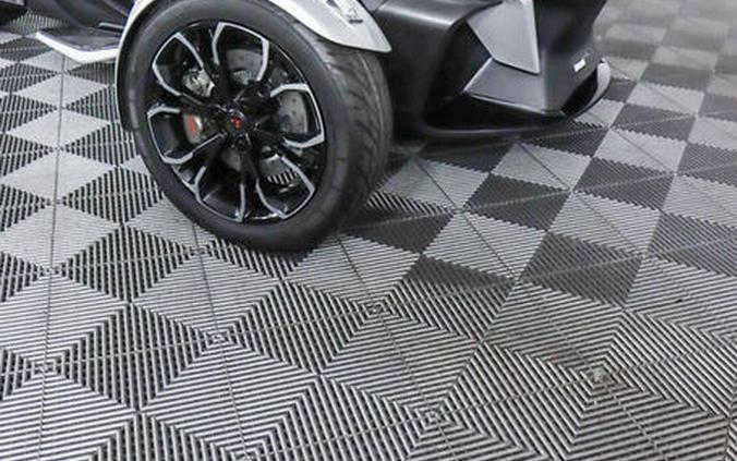 2023 Can-Am® Spyder RT Limited Platine Wheels