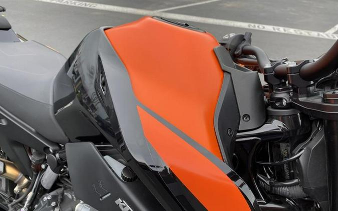 2021 KTM 890 Duke