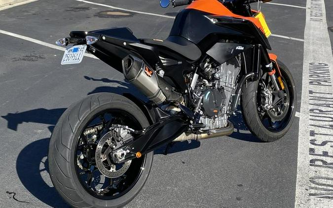 2021 KTM 890 Duke