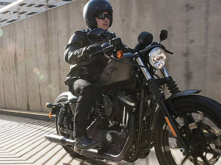 2018 Harley-Davidson Sportster Iron 883