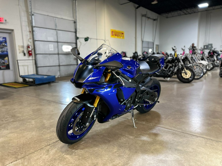 2018 Yamaha YZF-R1