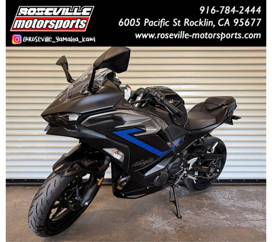 2025 Kawasaki Ninja 500 ABS Metallic Flat Spark Black/Metallic
