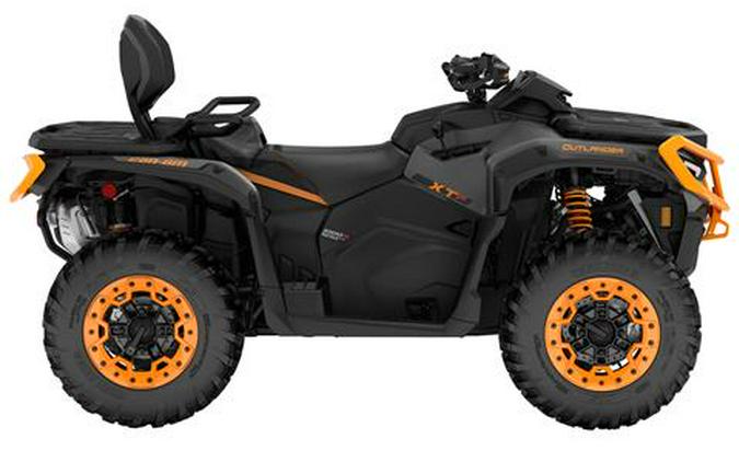 2026 Can-Am Outlander MAX XT-P 1000R Smart-Shox with 10.25 in. touchscreen display