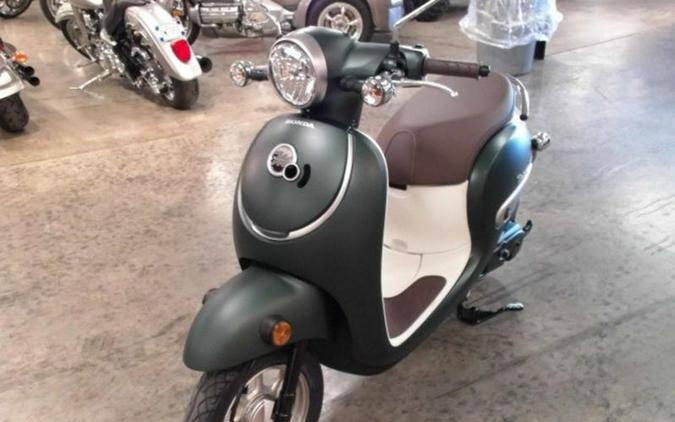 2023 Honda® Metropolitan