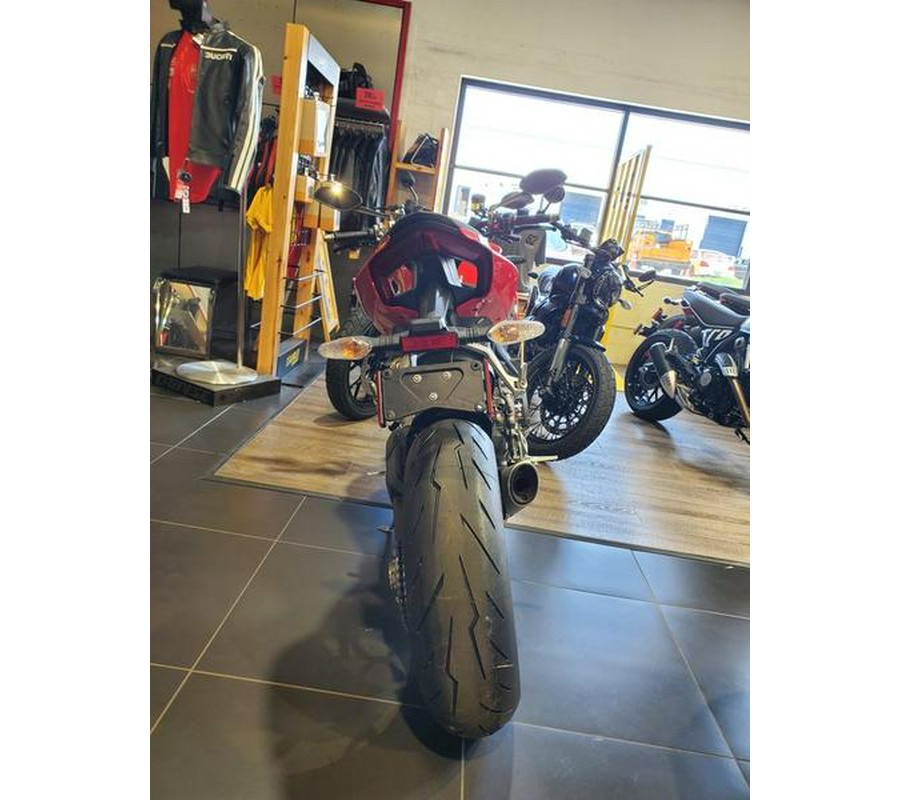 2024 Ducati Streetfighter V2 Red