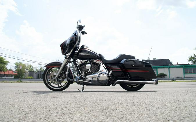 2014 Harley-Davidson® FLHXS Street Glide Special