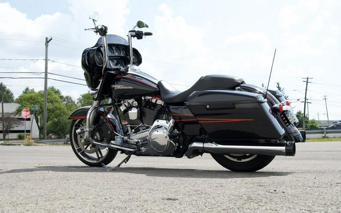 2014 Harley-Davidson® FLHXS Street Glide Special