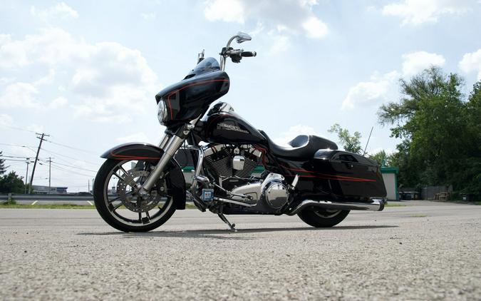 2014 Harley-Davidson® FLHXS Street Glide Special