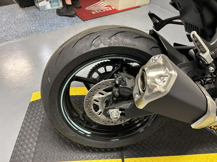 2025 Kawasaki ZR900SSFAN