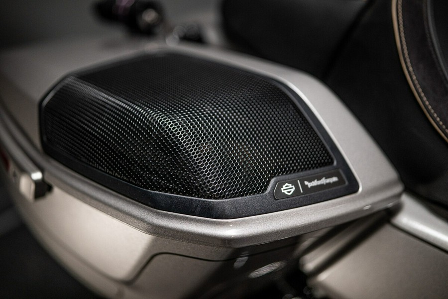 2023 Harley-Davidson CVO Road Glide