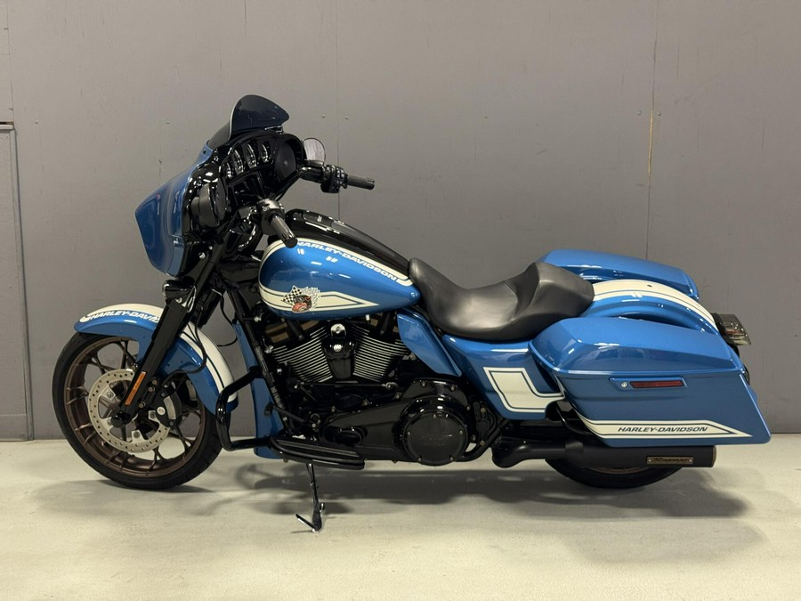 FLHXST 2023 Street Glide® ST