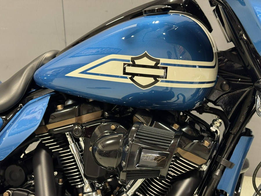 FLHXST 2023 Street Glide® ST
