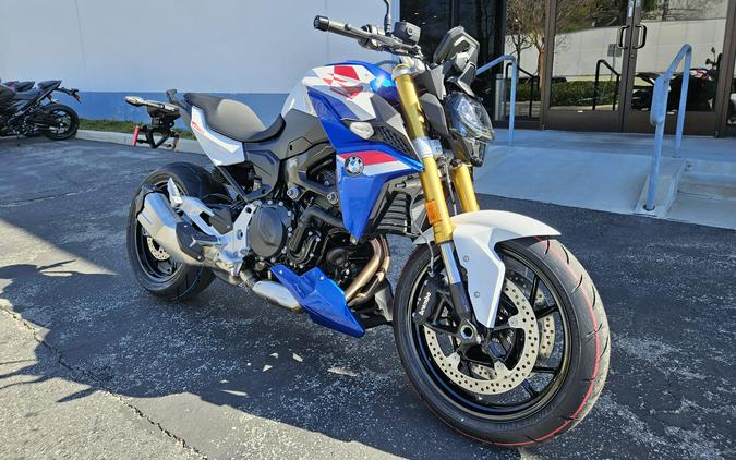 2024 BMW F 900 R