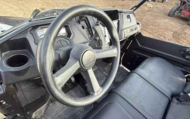 2025 Honda® Pioneer 1000 Deluxe