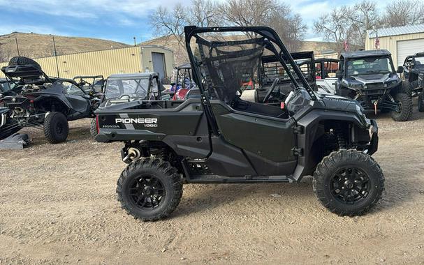 2025 Honda® Pioneer 1000 Deluxe