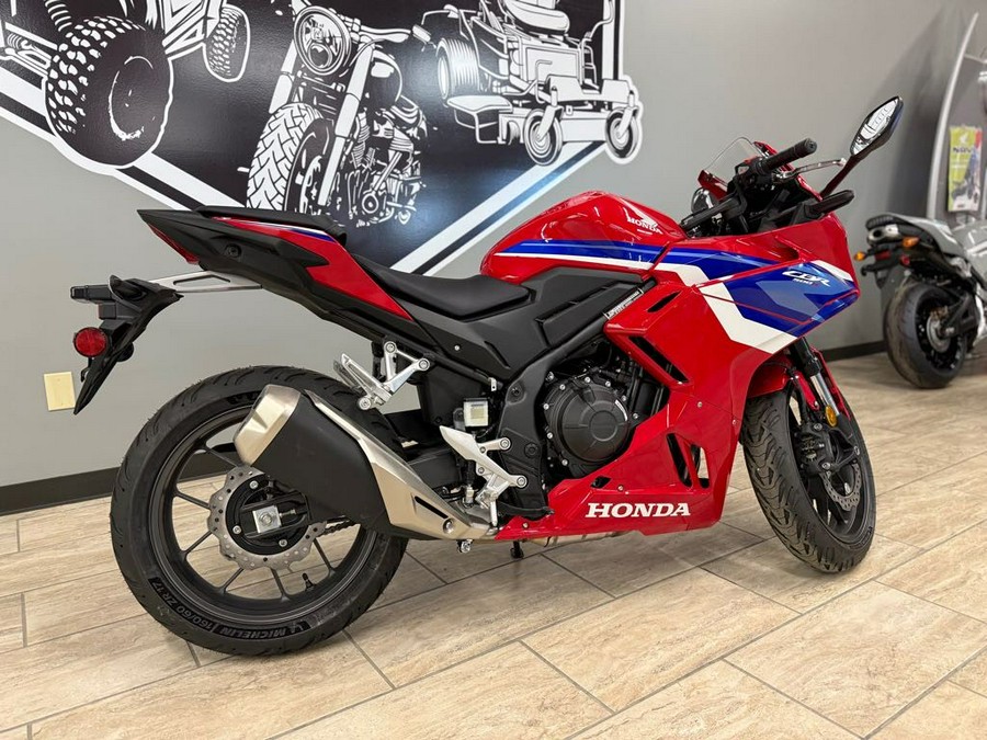 2025 Honda CBR500R