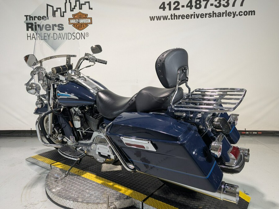 2004 Harley-Davidson® Road King® SOLID PEACE OFFICER