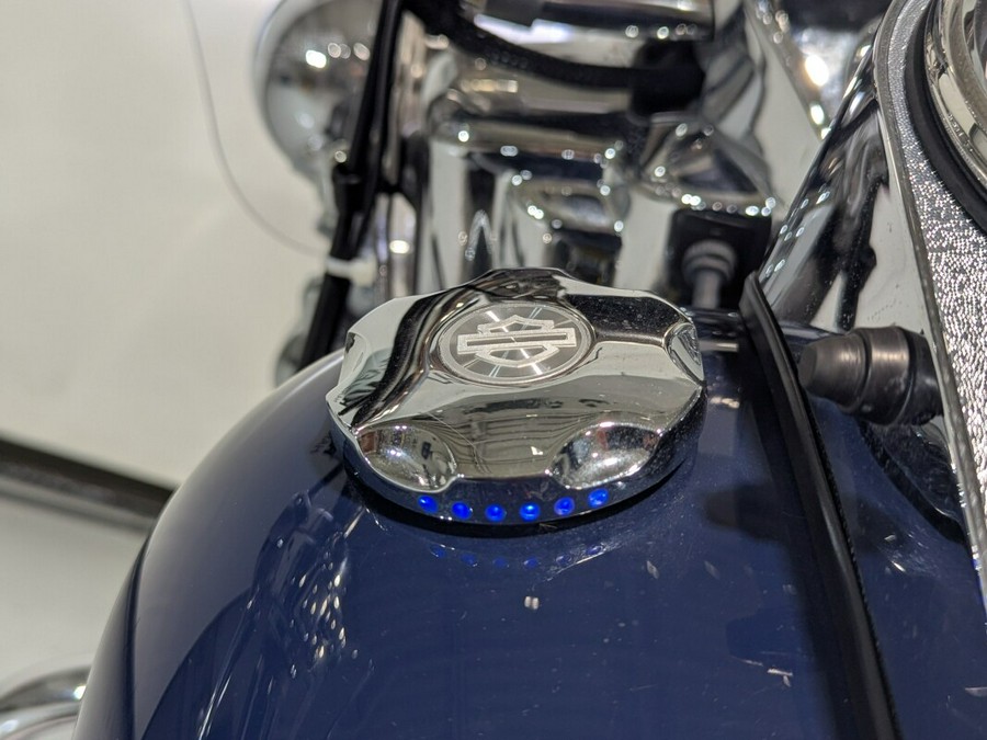 2004 Harley-Davidson® Road King® SOLID PEACE OFFICER