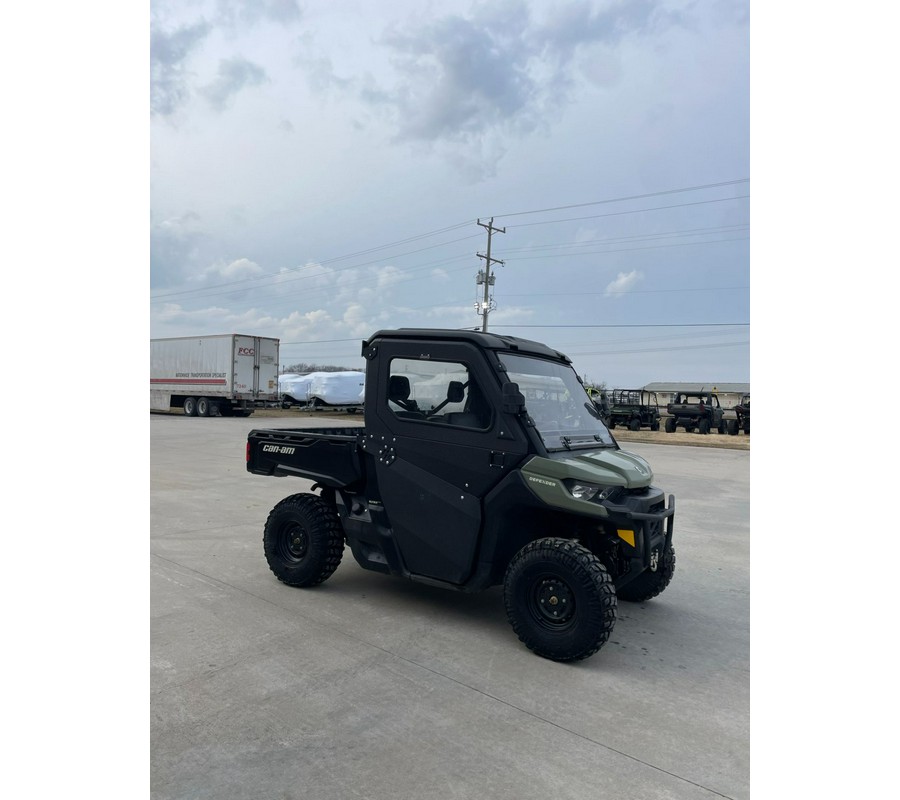 2021 Can-Am Defender HD8