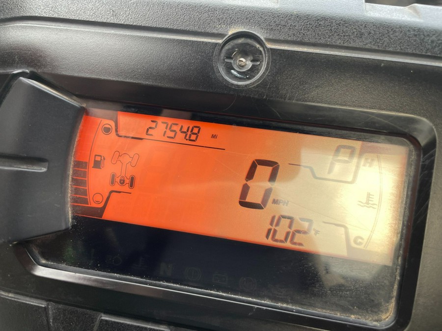 2021 Can-Am Defender HD8